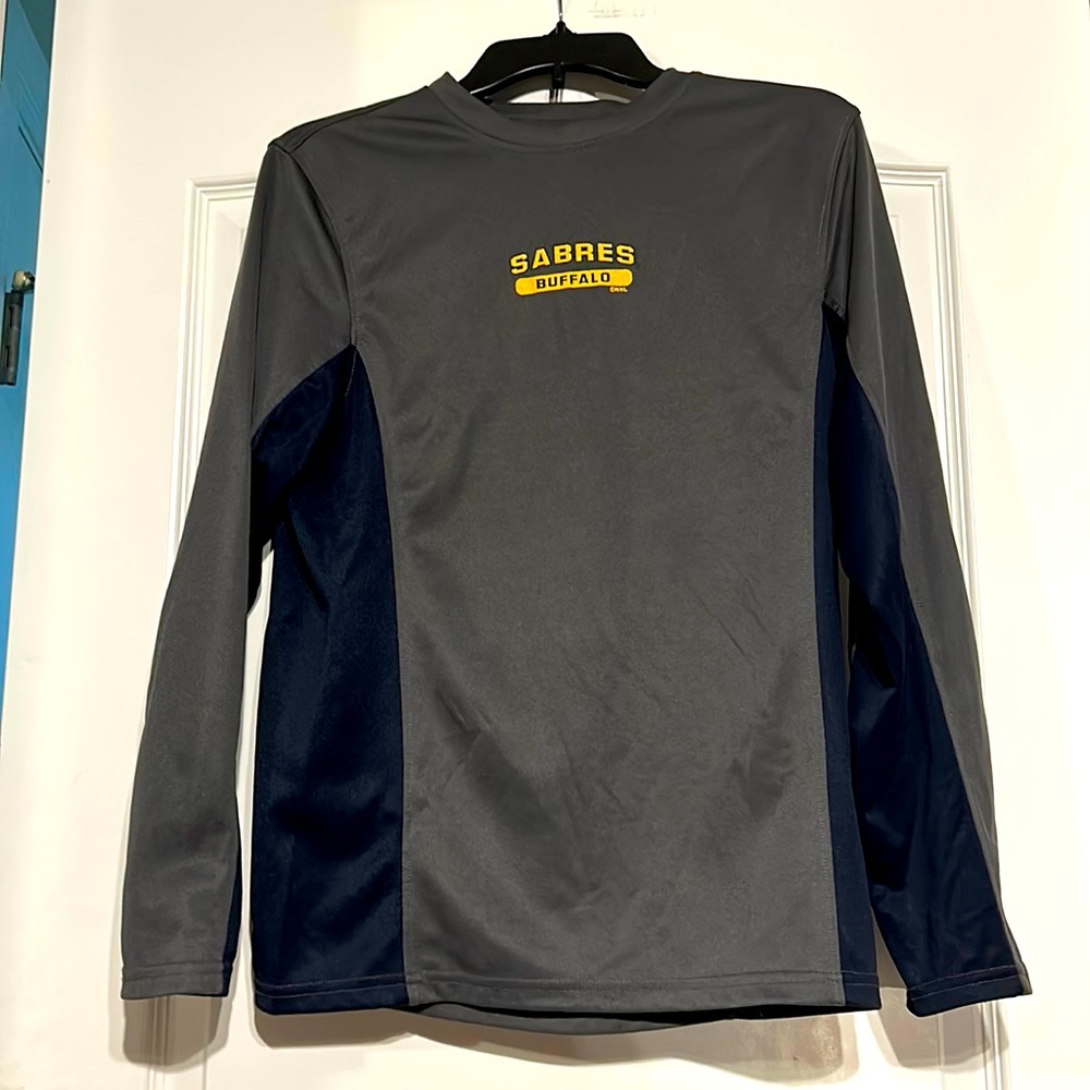Buffalo Sabres long sleeve shirt. Size small